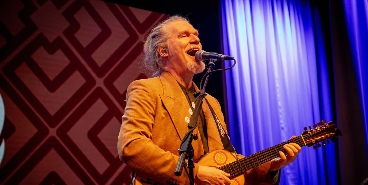 Humberto Gessinger faz show em Ribeirão Preto